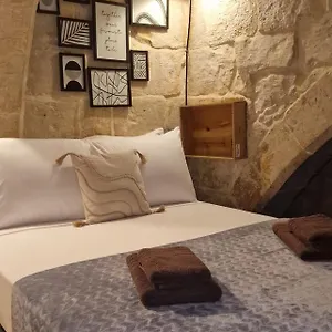 12 -16 , Pacifiku Scicluna Il-Birgu